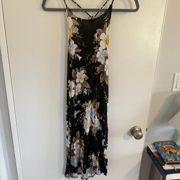 American Eagle Outfitters Dresses & Skirts - American Eagle Black Foral Dress